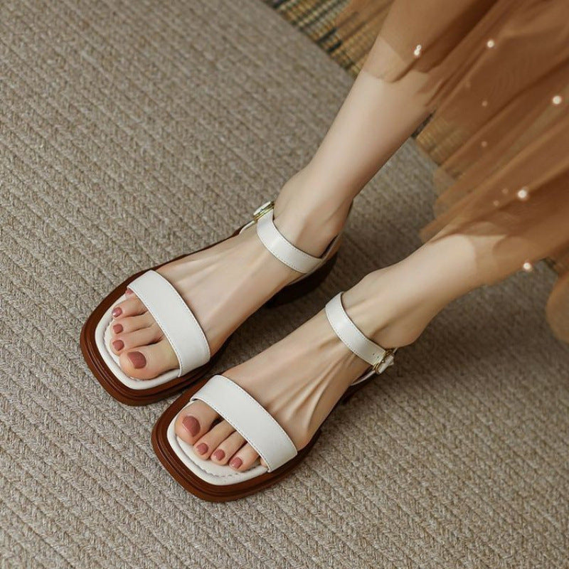 Dames Sandalen met Lage Hak – Verstelbare Gesp – Retro Stijl