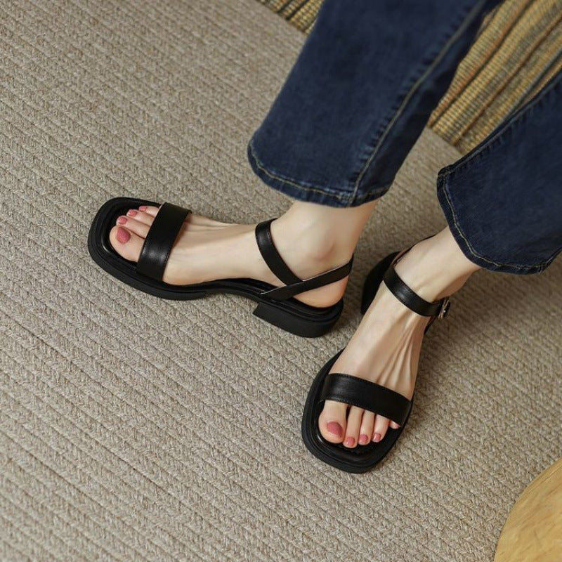 Dames Sandalen met Lage Hak – Verstelbare Gesp – Retro Stijl