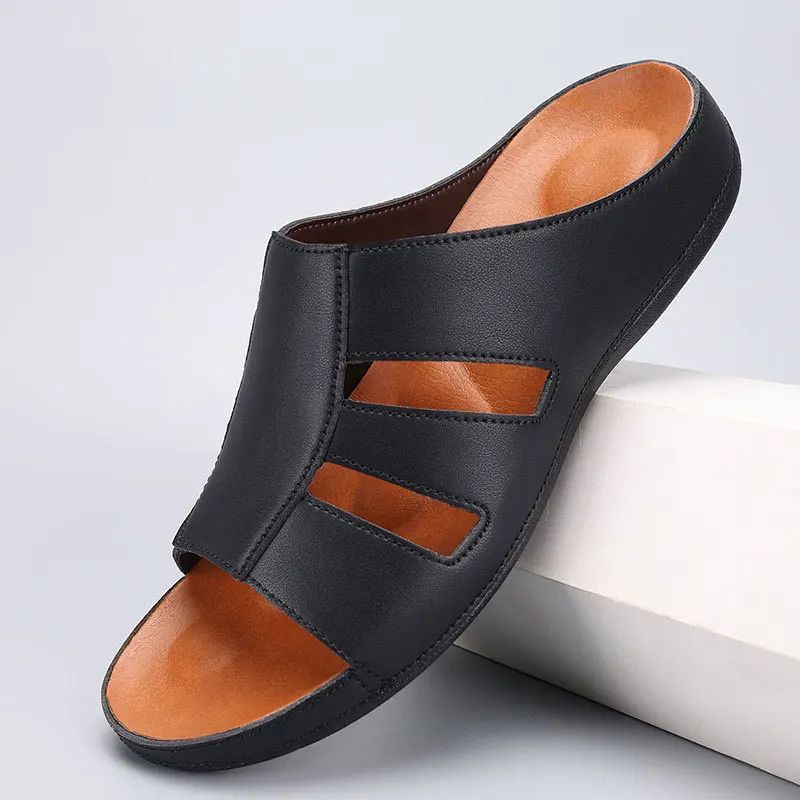 Heren Slippers met Open Teen – Instapmodel met Uitgesneden Bovenwerk