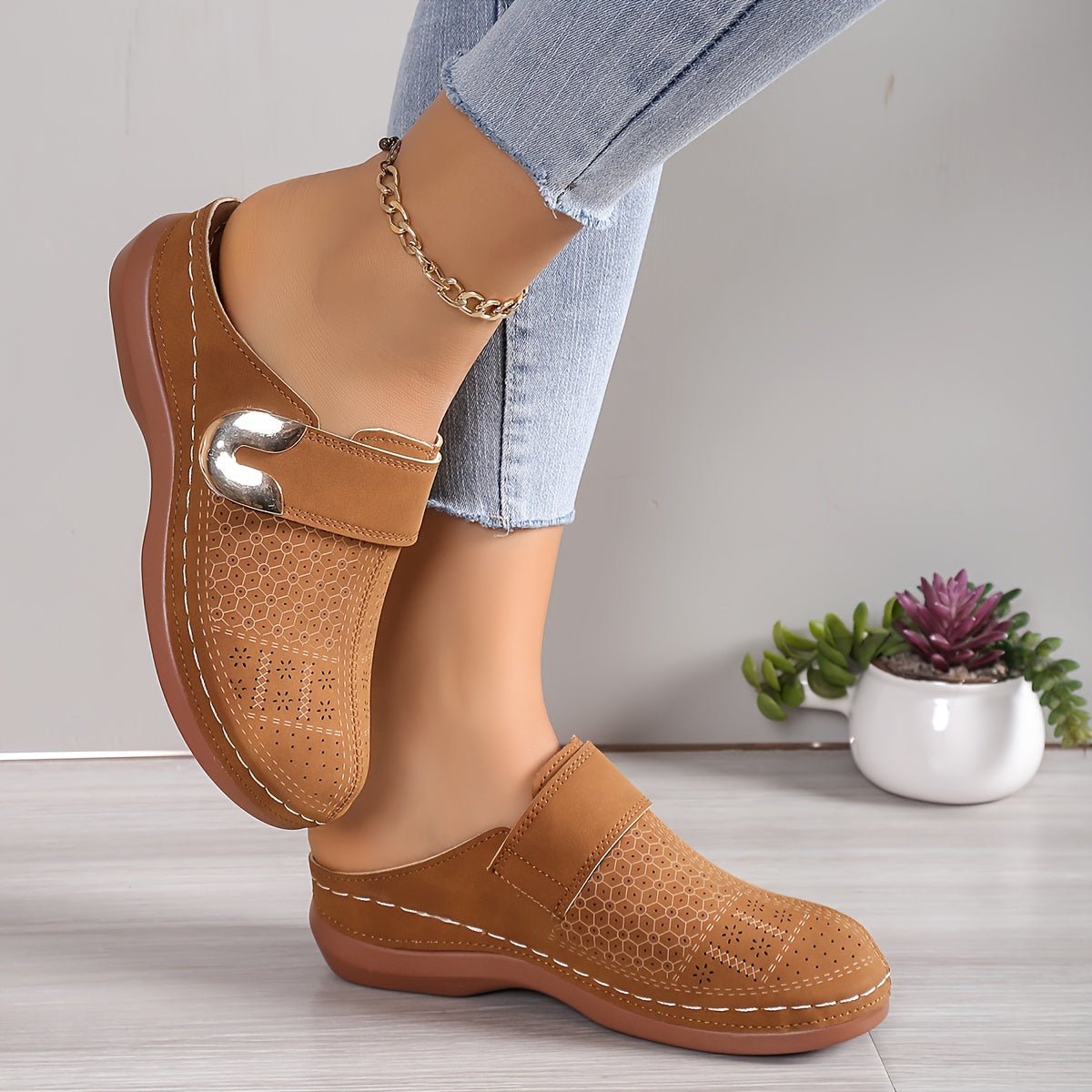 Dames Comfort Slippers met Antislip Zool en Ergonomisch Voetbed - De Mode OutletSKU_1761330851314_768