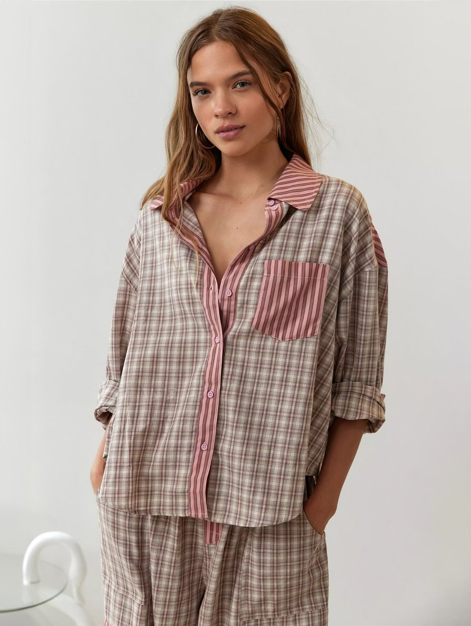 Dames Pyjama Set met Zachte Stof en Comfortabele Pasvorm - De Mode Outlet1