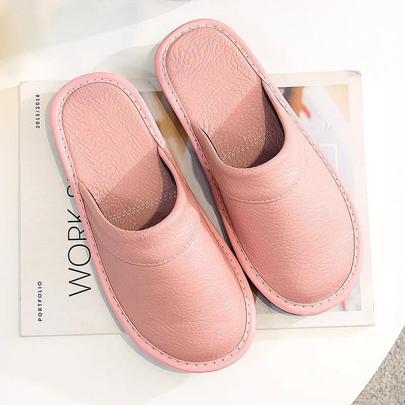 Hugo | Comfortabele Vegan Leren Pantoffels – Luxe & Ontspanning - De Mode Outlet