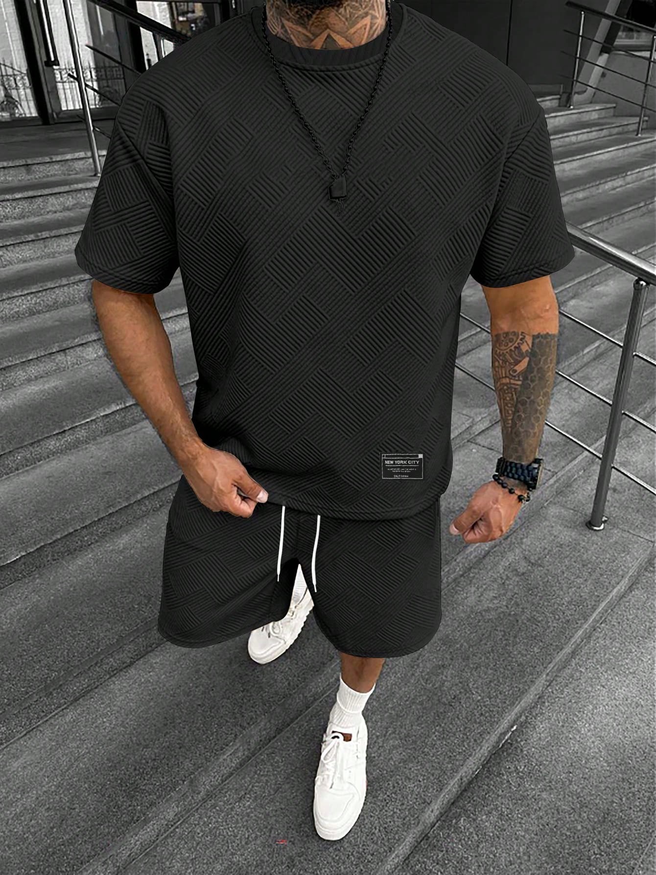 Heren zomerset | Oversized T-shirt en sportieve shorts voor een casual look