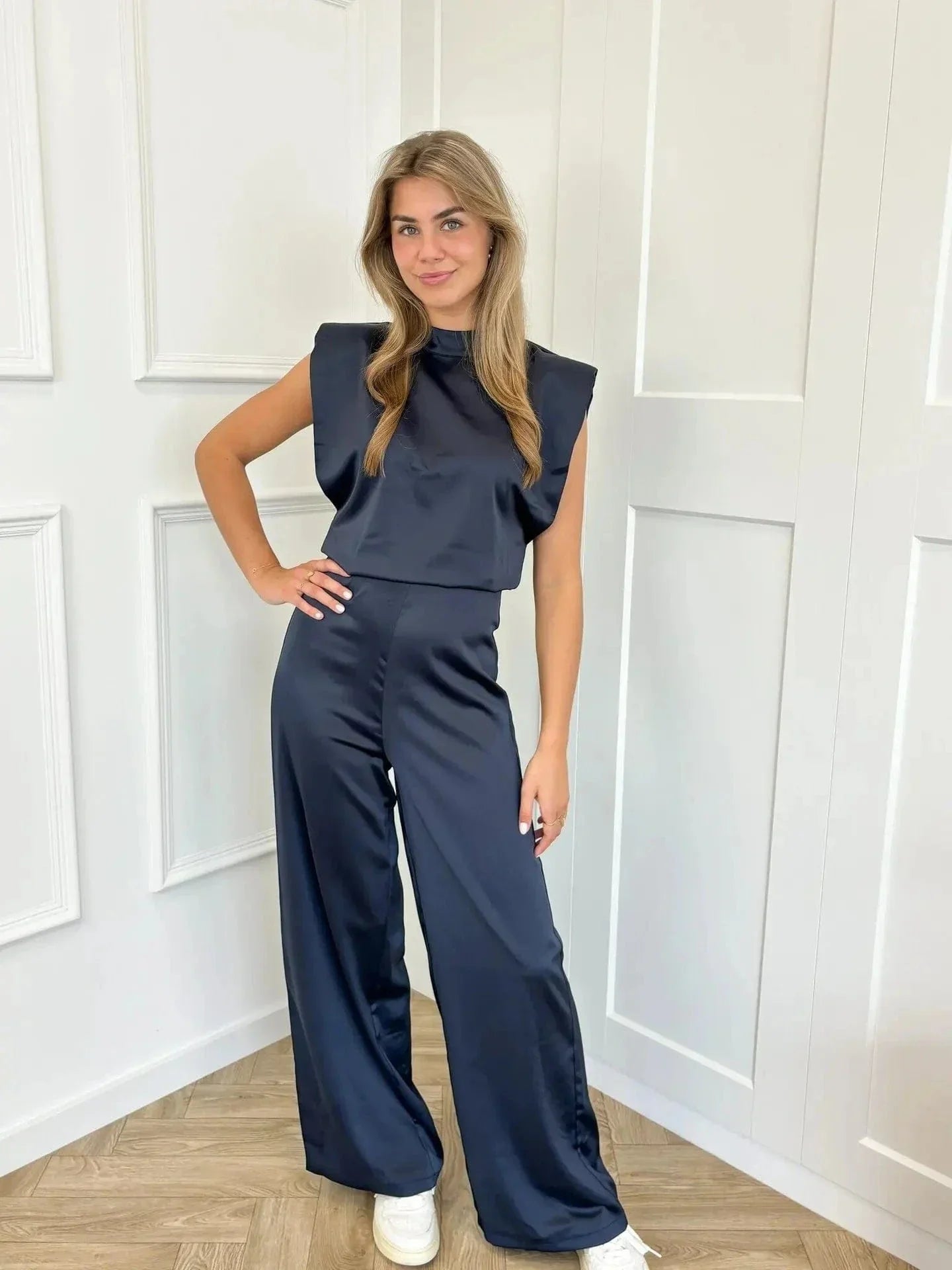 Dames Rugloze Jumpsuit met Wijde Pijpen – Elegante Zomerstijl - De Mode Outlet14:173;5:100014064