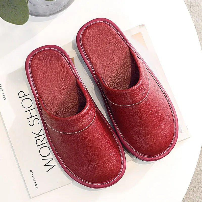 Hugo | Comfortabele Vegan Leren Pantoffels – Luxe & Ontspanning - De Mode Outlet