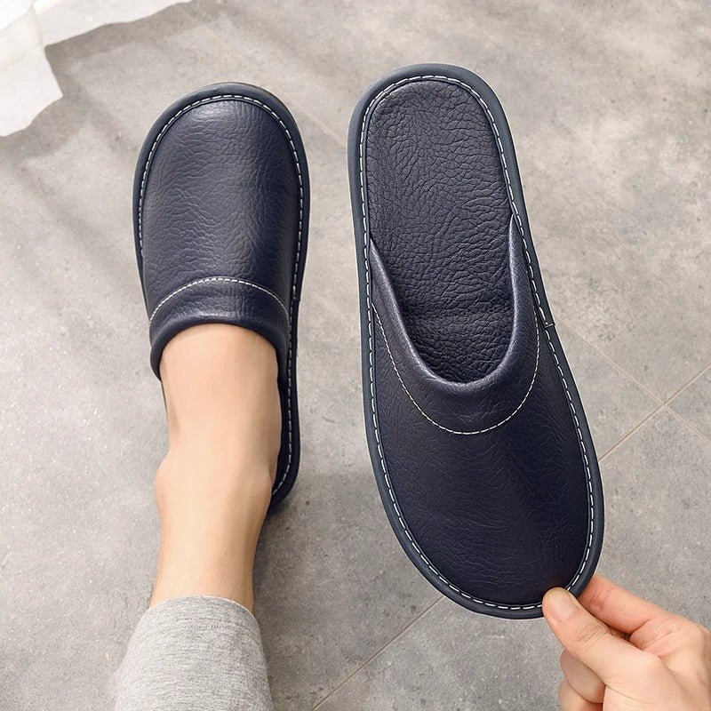 Hugo | Comfortabele Vegan Leren Pantoffels – Luxe & Ontspanning - De Mode Outlet